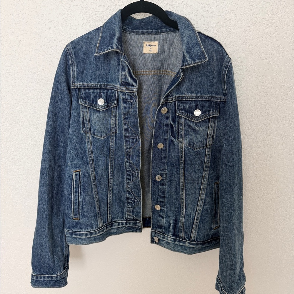 GAP 1969 Classic Denim Jean Jacket Light/Medium Wash